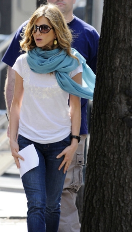Love Happens, The Bounty Jennifer Aniston Love Happens Wardrobe. Love Happens, The Bounty